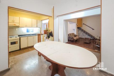 Departamento de pasillo 4 dormitorios en venta Entre Ríos 1500, Rosario. CPH6963224 Crestale Propiedades
