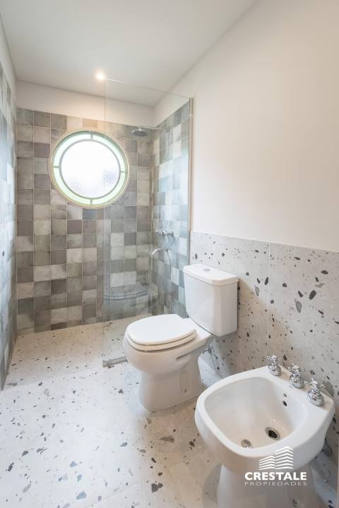 Casa 3 dormitorios en venta Ricchieri Y Urquiza, Rosario. CHO6977150 Crestale Propiedades