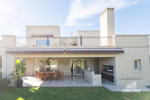 Casa 4 dormitorios en venta San Sebastián, Funes. CHO6993647 Crestale Propiedades