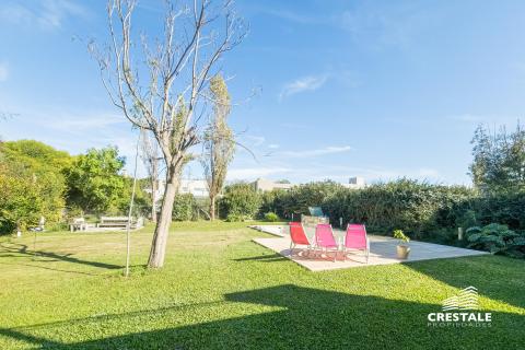 Casa 4 dormitorios en venta San Sebastián, Funes. CHO6993647 Crestale Propiedades