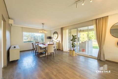Casa 4 dormitorios en venta San Sebastián, Funes. CHO6993647 Crestale Propiedades