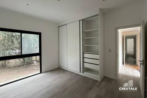 Casa 3 dormitorios en venta Puerto Roldán, Roldan. CHO7005240 Crestale Propiedades