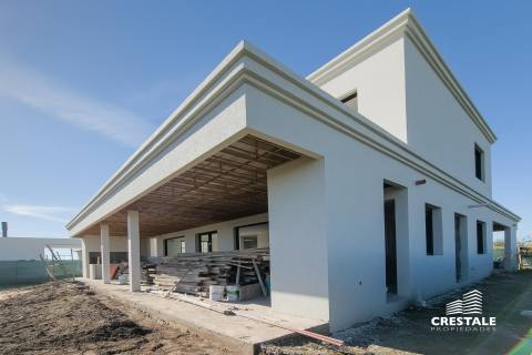 Casa 4 dormitorios en venta Vida Club De Campo, Funes. CHO7005917 Crestale Propiedades