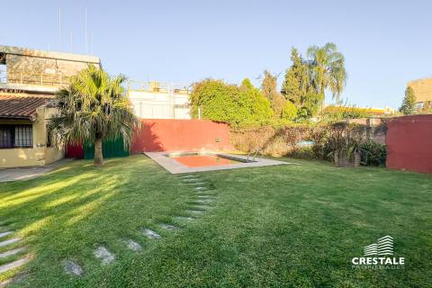 Casa 4 dormitorios en venta Fisherton - Venezuela 700 Bis, Rosario. CHO7015224 Crestale Propiedades