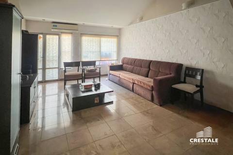 Casa 4 dormitorios en venta Fisherton - Venezuela 700 Bis, Rosario. CHO7015224 Crestale Propiedades