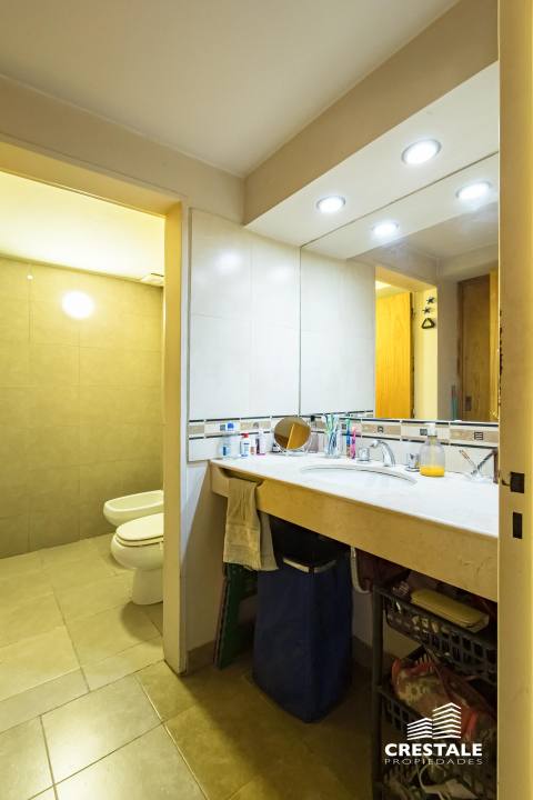 Casa 4 dormitorios en venta Fisherton - Venezuela 700 Bis, Rosario. CHO7015224 Crestale Propiedades
