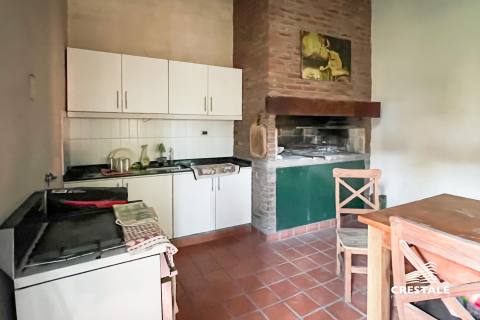 Casa 4 dormitorios en venta Fisherton - Venezuela 700 Bis, Rosario. CHO7015224 Crestale Propiedades