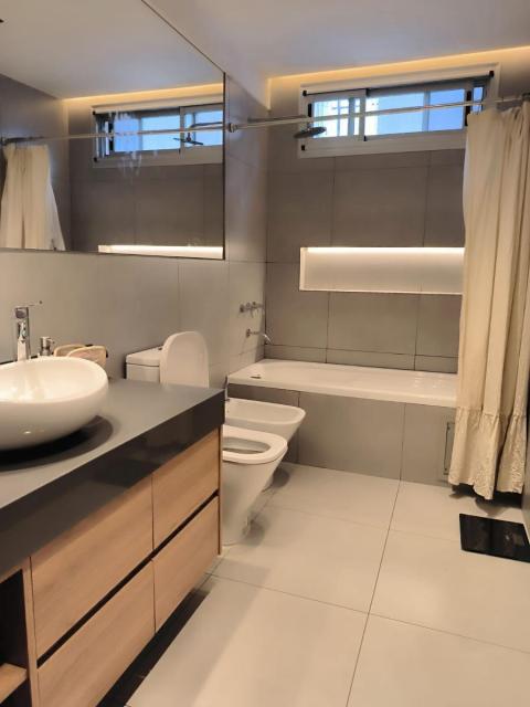 Departamento 3 dormitorios en venta Córdoba Y Paraguay, Rosario. CAP7050835 Crestale Propiedades