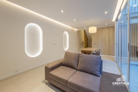 Casa 3 dormitorios en venta Balcarce Y Zeballos, Rosario. CHO7056242 Crestale Propiedades