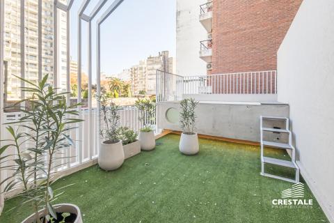 Casa 3 dormitorios en venta Balcarce Y Zeballos, Rosario. CHO7056242 Crestale Propiedades