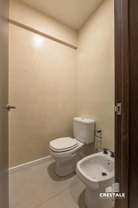 Casa 3 dormitorios en venta Balcarce Y Zeballos, Rosario. CHO7056242 Crestale Propiedades