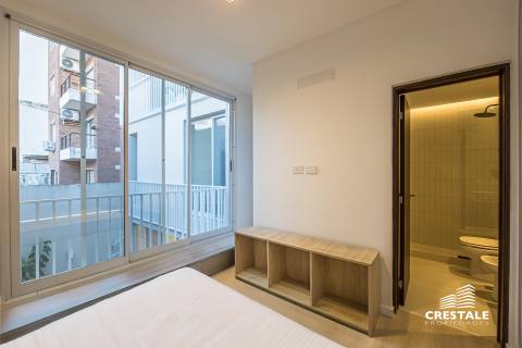 Departamento de pasillo 3 dormitorios en venta Balcarce Y Zeballos, Rosario. CHO7056368 Crestale Propiedades
