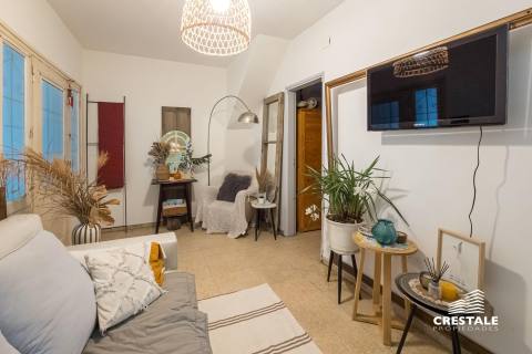 Casa 3 dormitorios en venta Catamarca Y Rodriguez, Rosario. CPH7059172 Crestale Propiedades