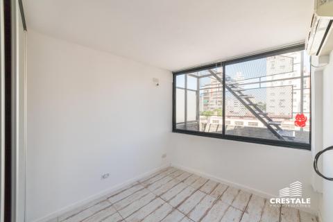 Departamento de pasillo 2 dormitorios en venta Rosario, SAN JUAN Y MORENO. CPH673812 Crestale Propiedades