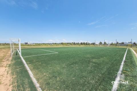 Casa 3 dormitorios en venta Vida Club De Campo, Funes. CHO7066998 Crestale Propiedades