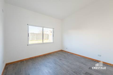 Casa 3 dormitorios en venta Montevideo Y Catamarca - Funes, Funes. CHO7071421 Crestale Propiedades