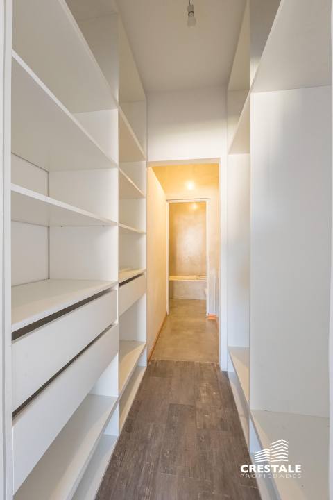 Casa 3 dormitorios en venta Montevideo Y Catamarca - Funes, Funes. CHO7071421 Crestale Propiedades