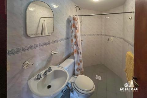 Casa 2 dormitorios en venta Houssay Y General Lopez, Funes. CHO7100036 Crestale Propiedades