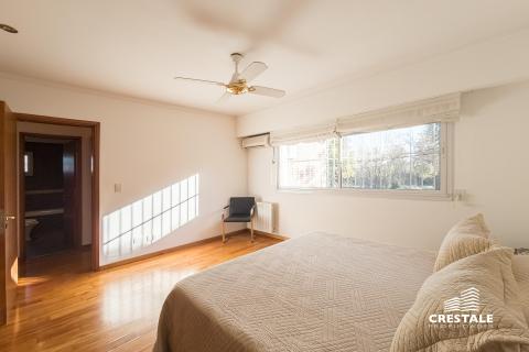 Casa 3 dormitorios en venta Azcuenaga 8500, Rosario. CHO7100417 Crestale Propiedades
