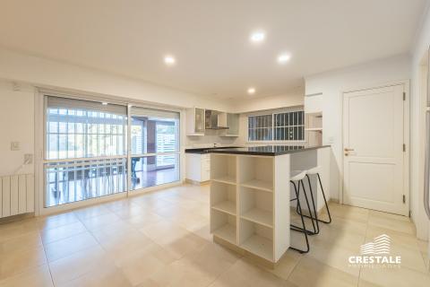 Casa 3 dormitorios en venta Azcuenaga 8500, Rosario. CHO7100417 Crestale Propiedades