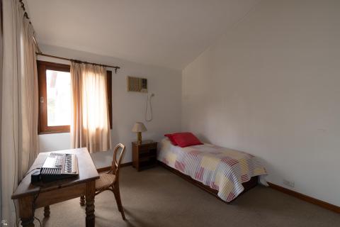 Casa 4 dormitorios en venta Morrison 8000, Rosario. CHO7102547 Crestale Propiedades