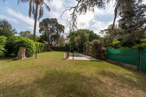 Casa 4 dormitorios en venta Morrison 8000, Rosario. CHO7102547 Crestale Propiedades