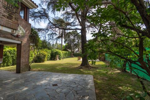 Casa 4 dormitorios en venta Morrison 8000, Rosario. CHO7102547 Crestale Propiedades
