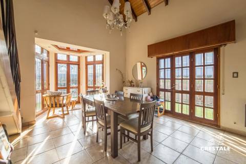Casa 3 dormitorios en venta Dorrego 800 - Funes, Funes. CHO7117845 Crestale Propiedades