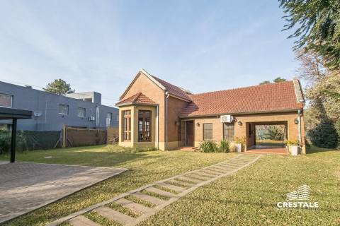 Casa 3 dormitorios en venta Dorrego 800 - Funes, Funes. CHO7117845 Crestale Propiedades
