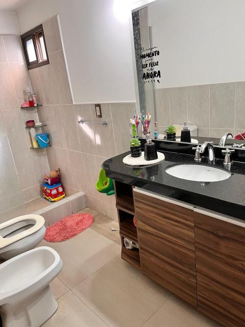 Casa 3 dormitorios en venta Dorrego 800 - Funes, Funes. CHO7117845 Crestale Propiedades