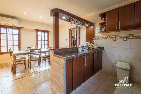 Casa 3 dormitorios en venta Dorrego 800 - Funes, Funes. CHO7117845 Crestale Propiedades