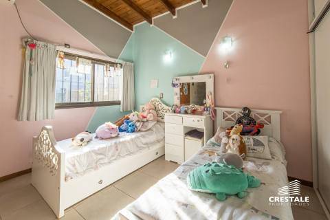 Casa 3 dormitorios en venta Dorrego 800 - Funes, Funes. CHO7117845 Crestale Propiedades
