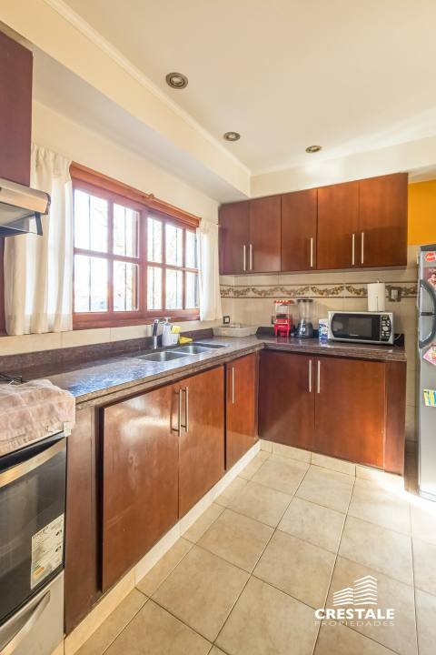 Casa 3 dormitorios en venta Dorrego 800 - Funes, Funes. CHO7117845 Crestale Propiedades