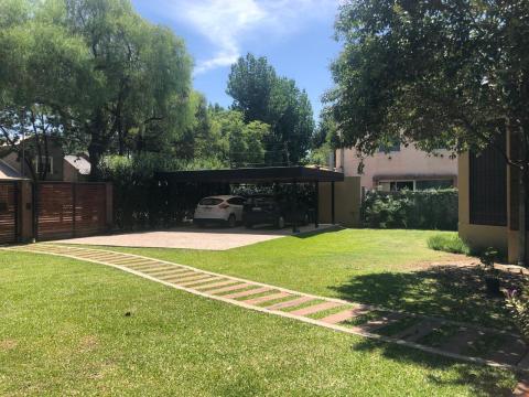 Casa 3 dormitorios en venta Dorrego 800 - Funes, Funes. CHO7117845 Crestale Propiedades