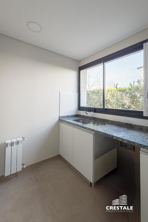 Casa 3 dormitorios en venta Cadaques Funes Hills, Funes. CHO7129890 Crestale Propiedades