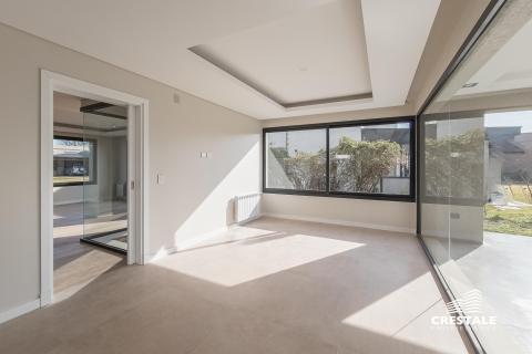 Casa 3 dormitorios en venta Cadaques Funes Hills, Funes. CHO7129890 Crestale Propiedades