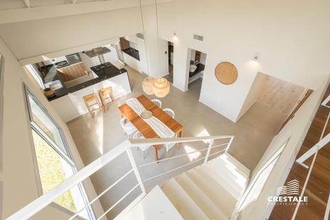 Casa 3 dormitorios en venta Funes Hills Miraflores, Funes. CHO7140829 Crestale Propiedades