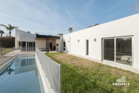 Casa 3 dormitorios en venta Funes Hills Miraflores, Funes. CHO7140829 Crestale Propiedades