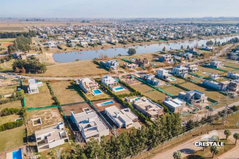 Casa 4 dormitorios en venta Puerto Roldán , Roldan. CHO7140917 Crestale Propiedades