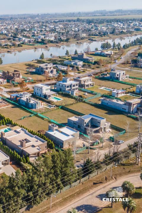 Casa 4 dormitorios en venta Puerto Roldán , Roldan. CHO7140917 Crestale Propiedades