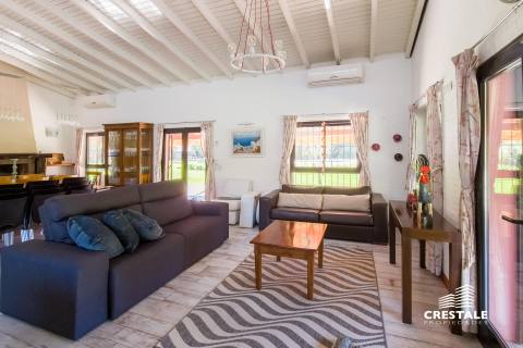 Casa 3 dormitorios en venta Álvarez - Ruta 18, Rosario. CCS7181691 Crestale Propiedades