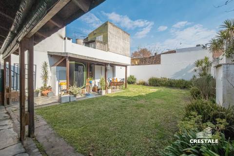 Casa 2 dormitorios en venta Moreno 3200, Rosario. CHO7194464 Crestale Propiedades