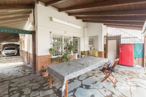 Casa 2 dormitorios en venta Moreno 3200, Rosario. CHO7194464 Crestale Propiedades