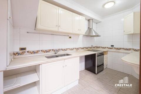 Casa 6 dormitorios en venta Garay Y Moreno, Rosario. CHO7198789 Crestale Propiedades