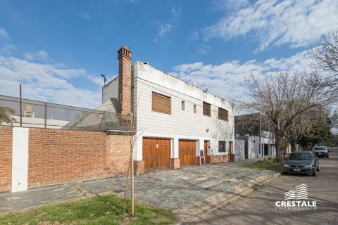 Casa 6 dormitorios en venta Garay Y Moreno, Rosario. CHO7198789 Crestale Propiedades