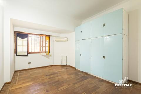Casa 6 dormitorios en venta Garay Y Moreno, Rosario. CHO7198789 Crestale Propiedades
