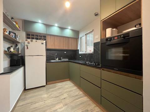 Departamento de pasillo 2 dormitorios en venta Buenos Aires 1300, Rosario. CPH7202724 Crestale Propiedades