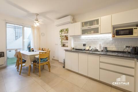 Casa 2 dormitorios en venta España 1800, Rosario. CPH7209857 Crestale Propiedades