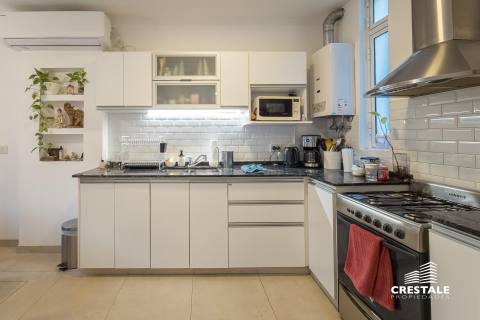 Casa 2 dormitorios en venta España 1800, Rosario. CPH7209857 Crestale Propiedades