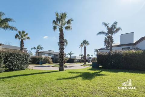 Terreno en venta Funes Hills Miraflores , Funes. CPN64193 LA7231817 Crestale Propiedades